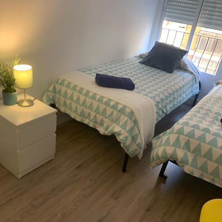 Ferienwohnung Centro Grupos Malaga Parking Gratis 3 Exterior foto