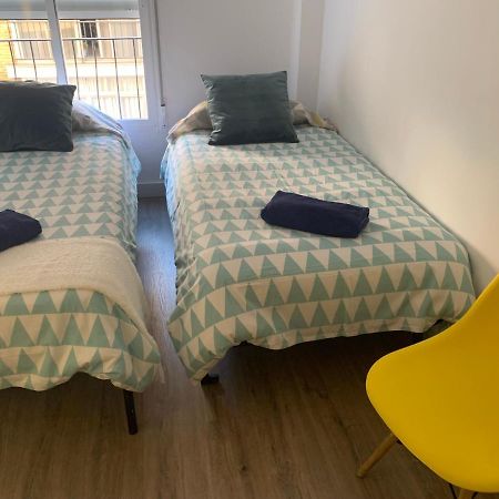 Ferienwohnung Centro Grupos Malaga Parking Gratis 3 Exterior foto